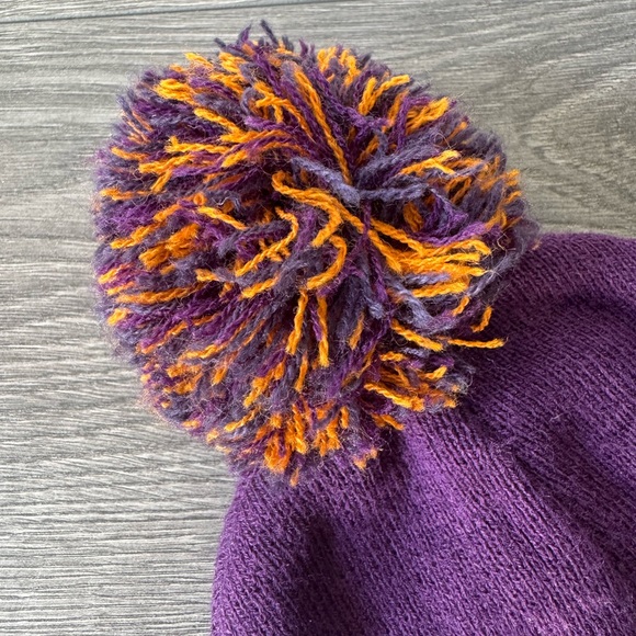 Herschel Supply Co Beanie Hat Bonnet Tuque Hiver Winter Purple Orange - Picture 3 of 3